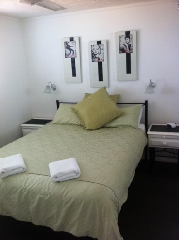 Merrima Court Holidays Caloundra Ngoại thất bức ảnh